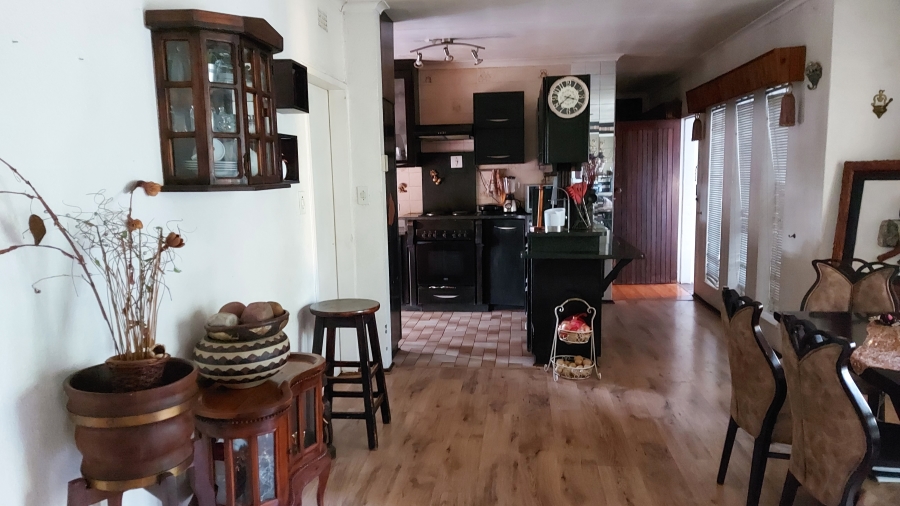 3 Bedroom Property for Sale in Crystal Park Gauteng