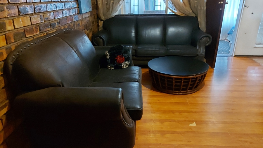 3 Bedroom Property for Sale in Crystal Park Gauteng