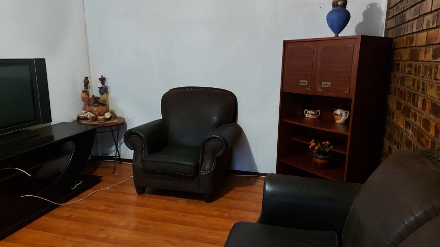 3 Bedroom Property for Sale in Crystal Park Gauteng