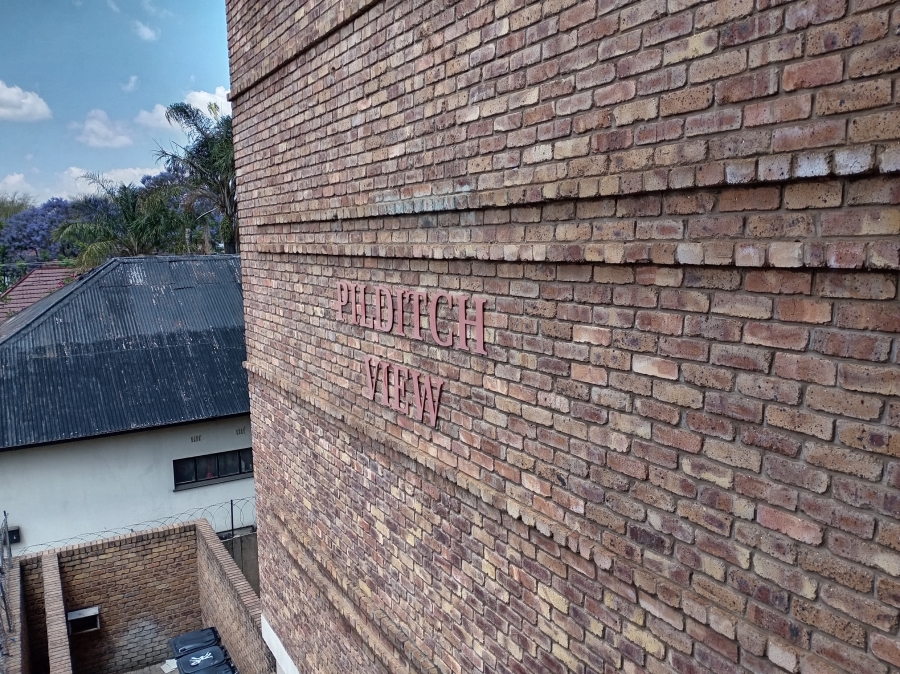 2 Bedroom Property for Sale in Pretoria West Gauteng