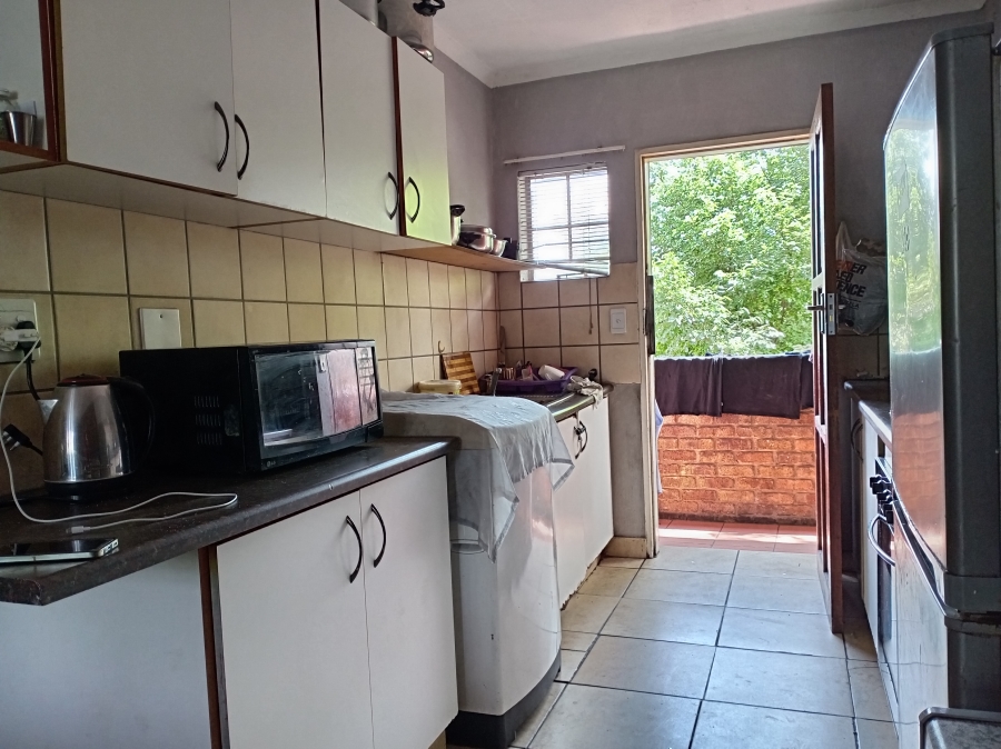 2 Bedroom Property for Sale in Pretoria West Gauteng