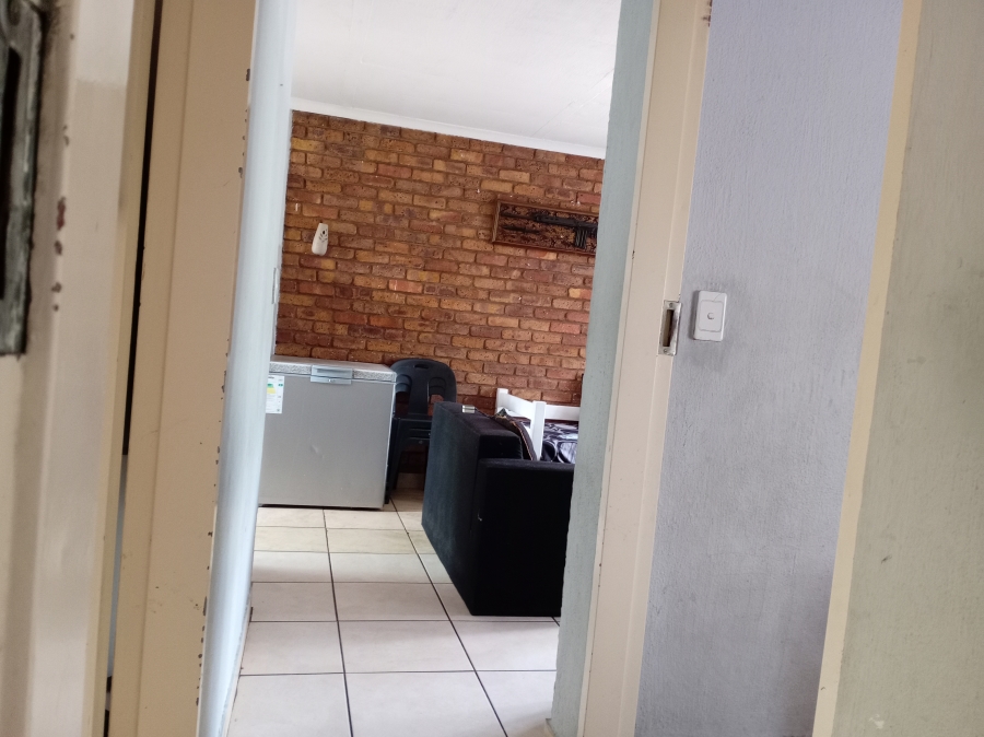 2 Bedroom Property for Sale in Pretoria West Gauteng