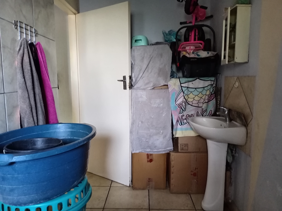 2 Bedroom Property for Sale in Pretoria West Gauteng