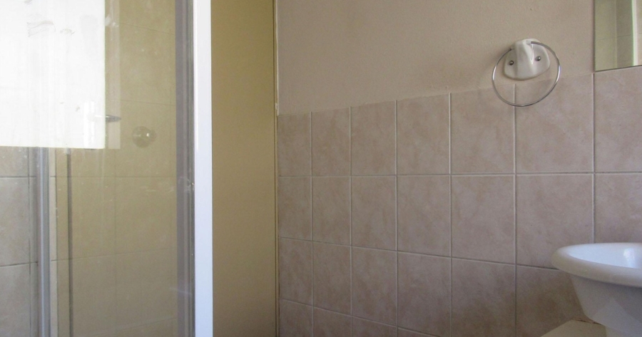 2 Bedroom Property for Sale in Greenhills Gauteng