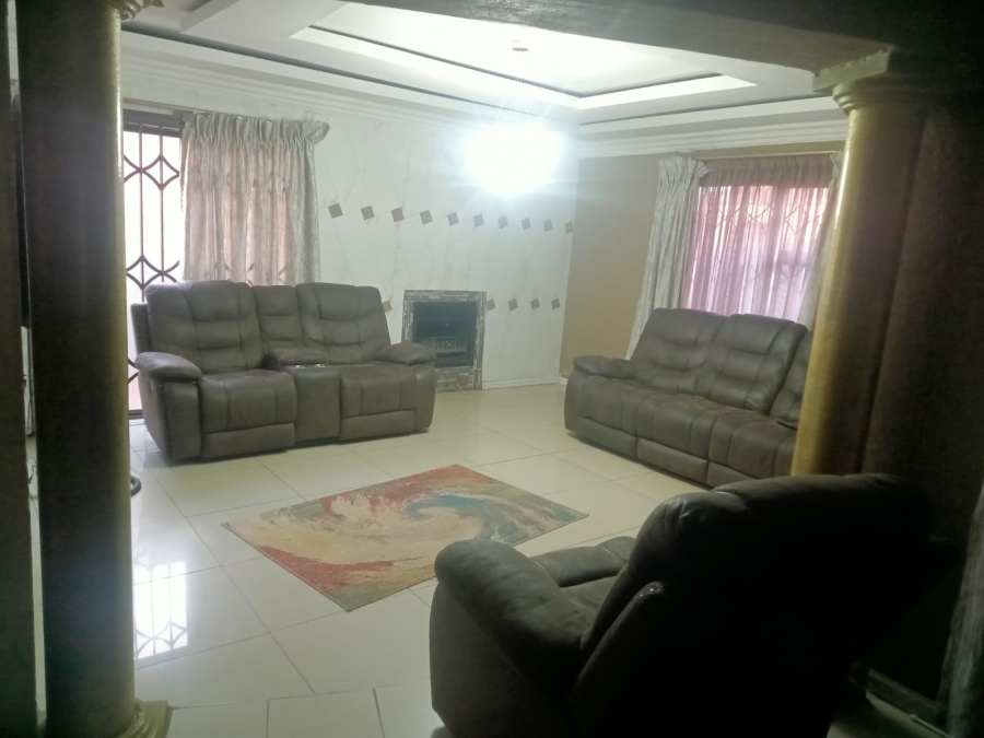 3 Bedroom Property for Sale in Soshanguve East Gauteng