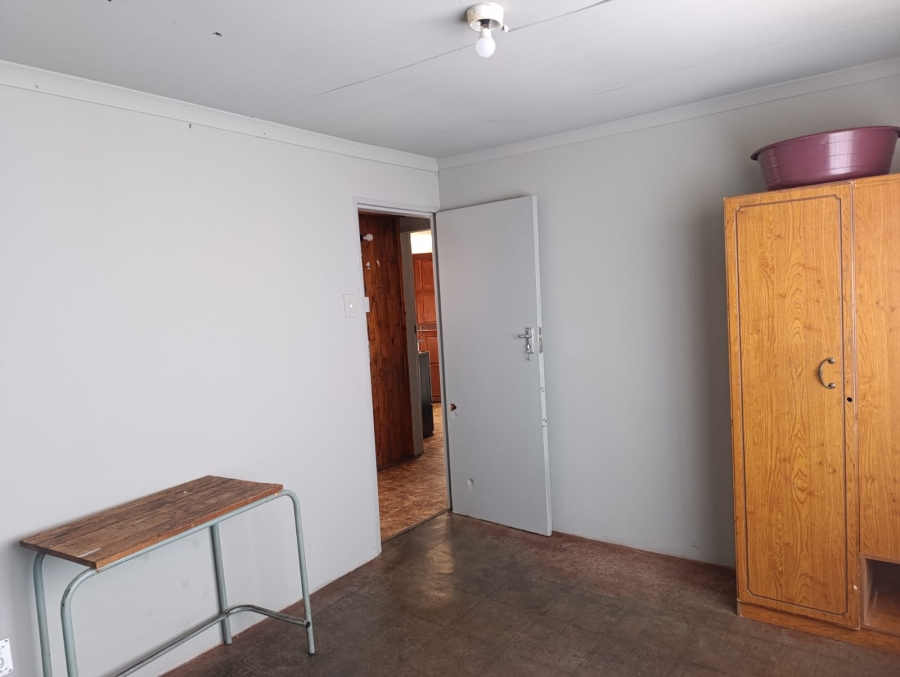 2 Bedroom Property for Sale in Soshanguve G Gauteng