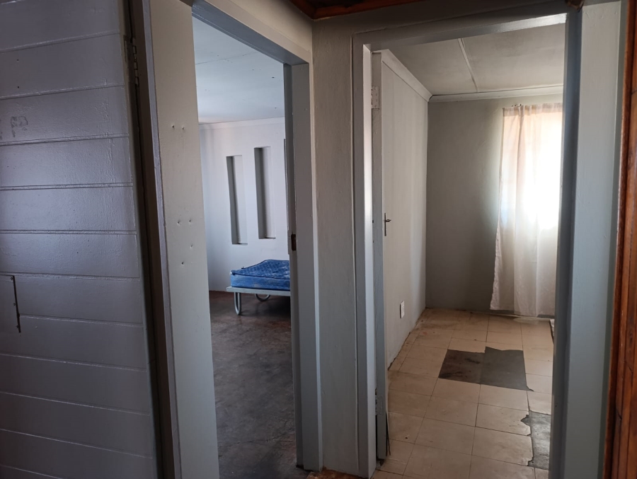 2 Bedroom Property for Sale in Soshanguve G Gauteng