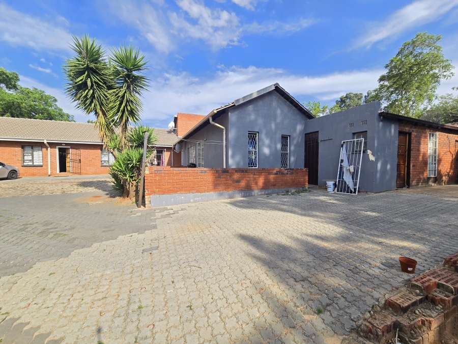 3 Bedroom Property for Sale in Noordwyk Gauteng