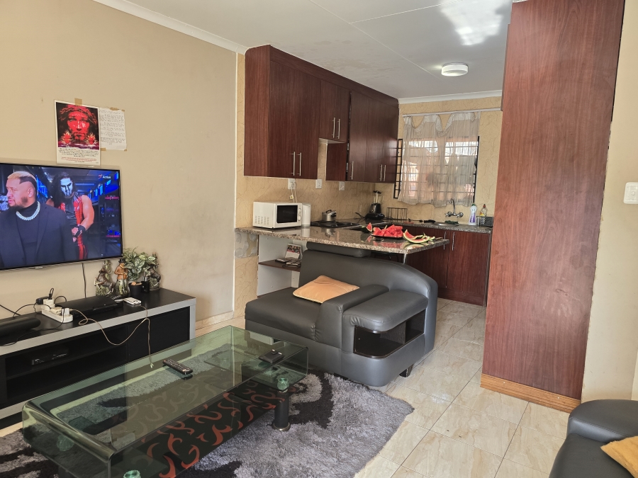 3 Bedroom Property for Sale in Noordwyk Gauteng