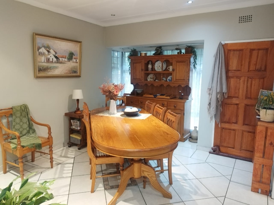 3 Bedroom Property for Sale in Bonaero Park Gauteng