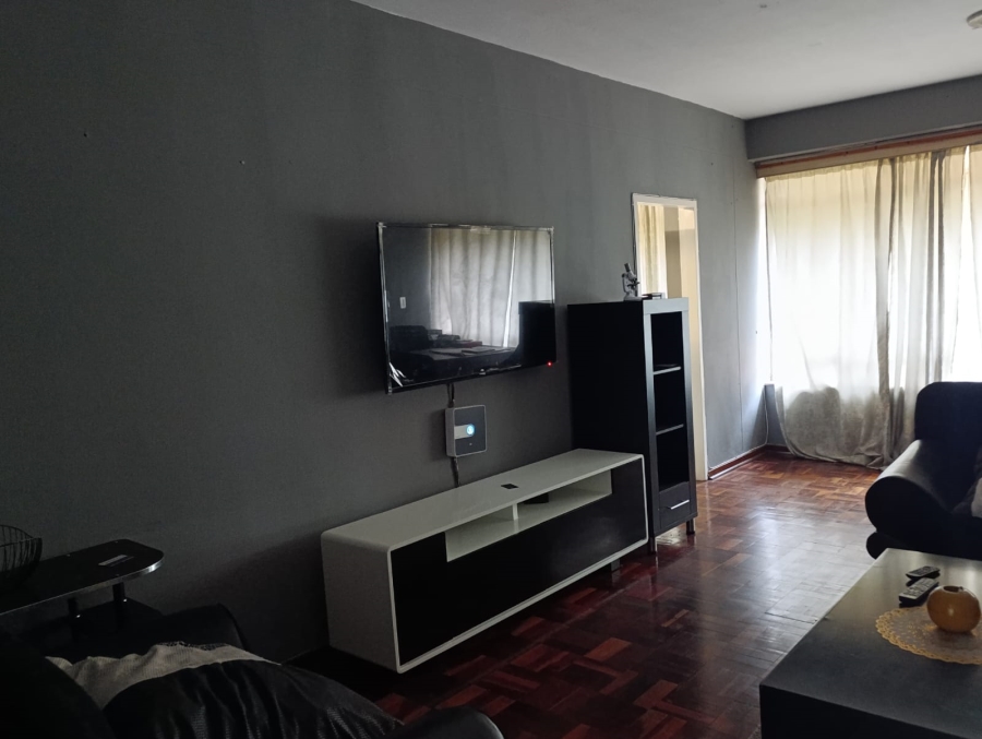 1 Bedroom Property for Sale in Baileys Muckleneuk Gauteng
