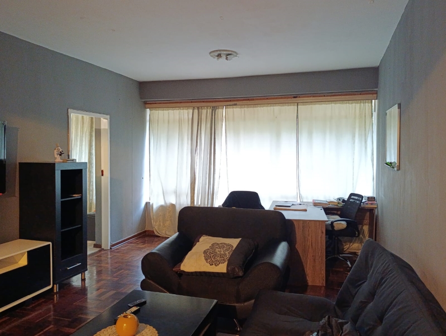1 Bedroom Property for Sale in Baileys Muckleneuk Gauteng