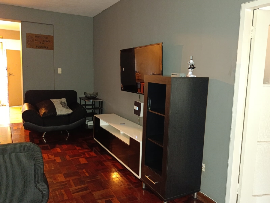 1 Bedroom Property for Sale in Baileys Muckleneuk Gauteng