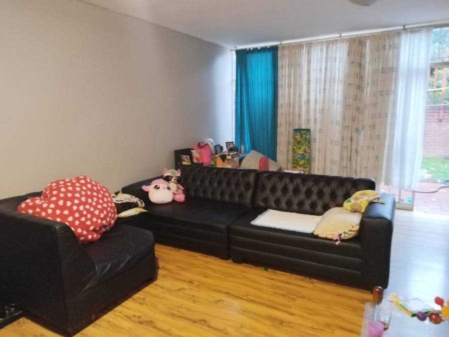 2 Bedroom Property for Sale in Birchleigh Gauteng