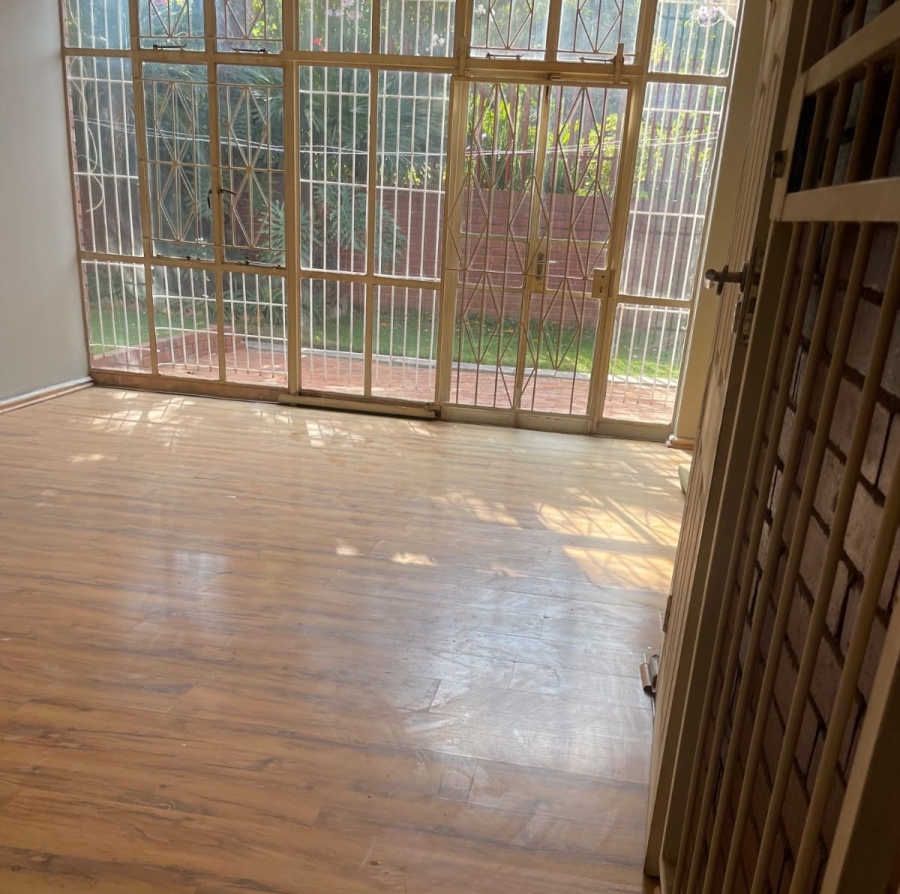 2 Bedroom Property for Sale in Birchleigh Gauteng
