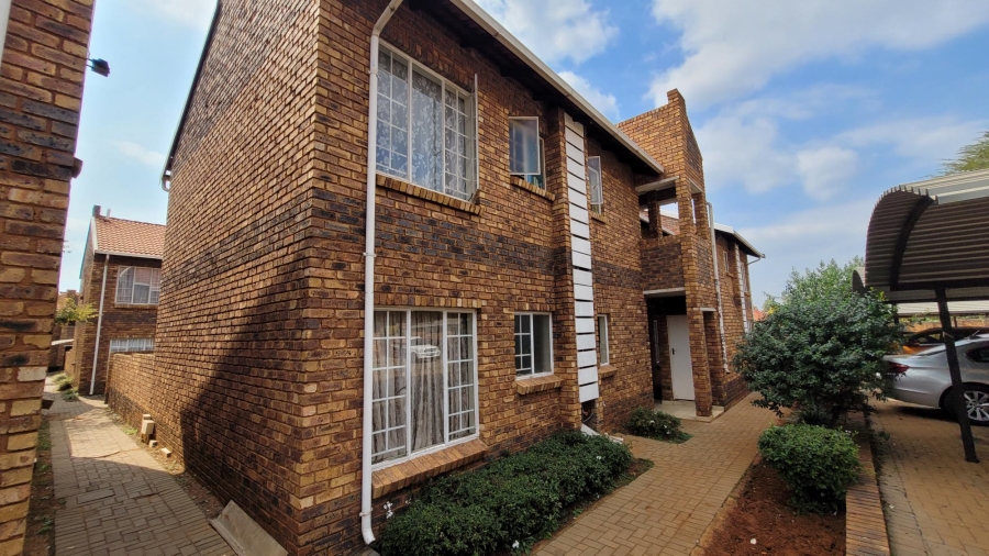 2 Bedroom Property for Sale in Clarina Gauteng
