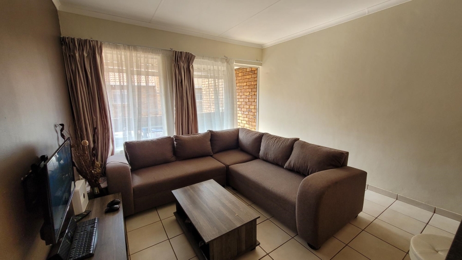 2 Bedroom Property for Sale in Clarina Gauteng