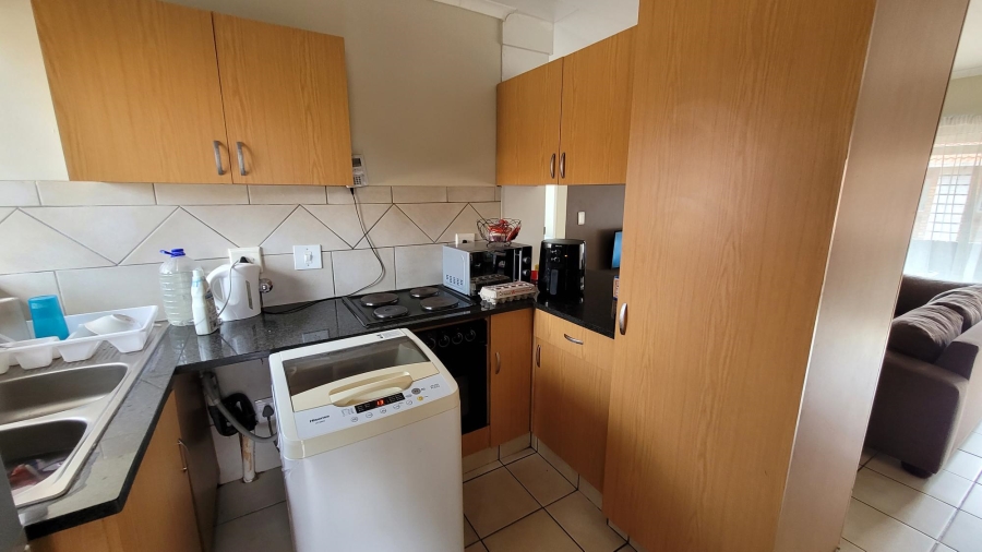 2 Bedroom Property for Sale in Clarina Gauteng
