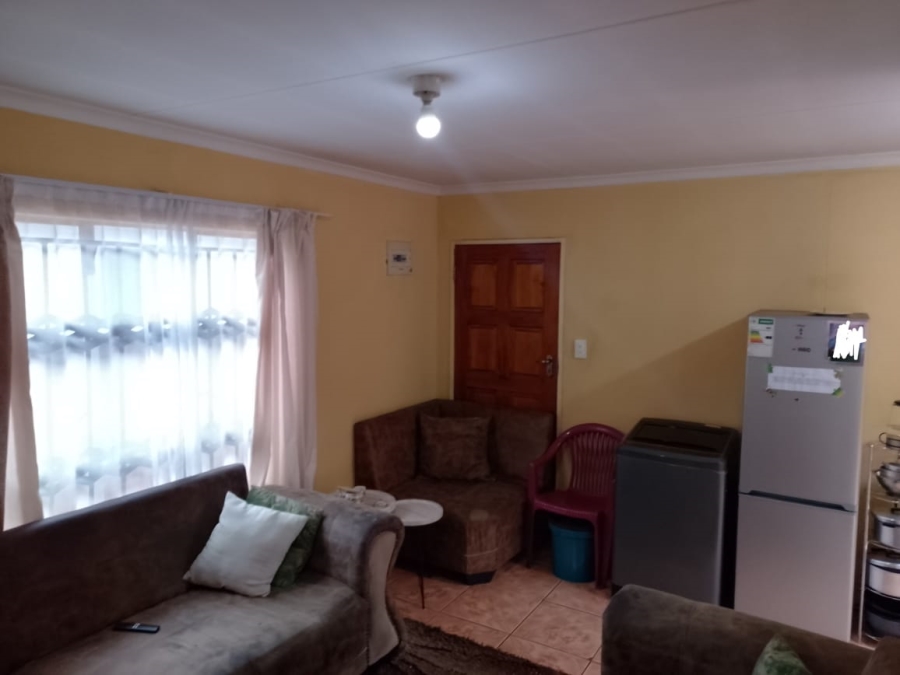 2 Bedroom Property for Sale in Mahube Valley Gauteng