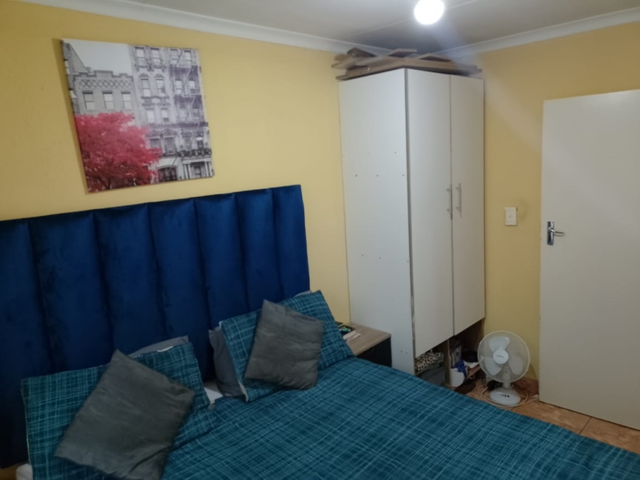 2 Bedroom Property for Sale in Mahube Valley Gauteng