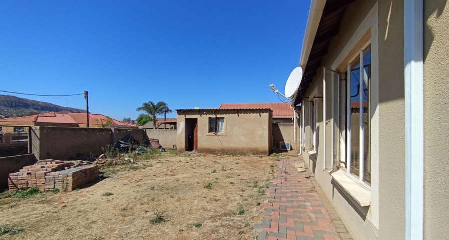 3 Bedroom Property for Sale in Mahube Valley Gauteng