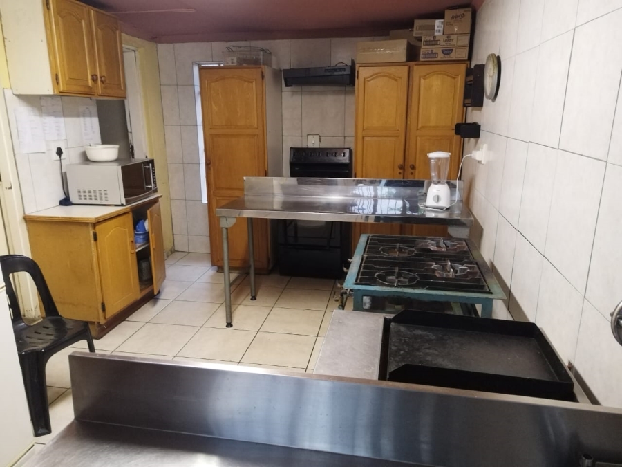 11 Bedroom Property for Sale in Birch Acres Gauteng