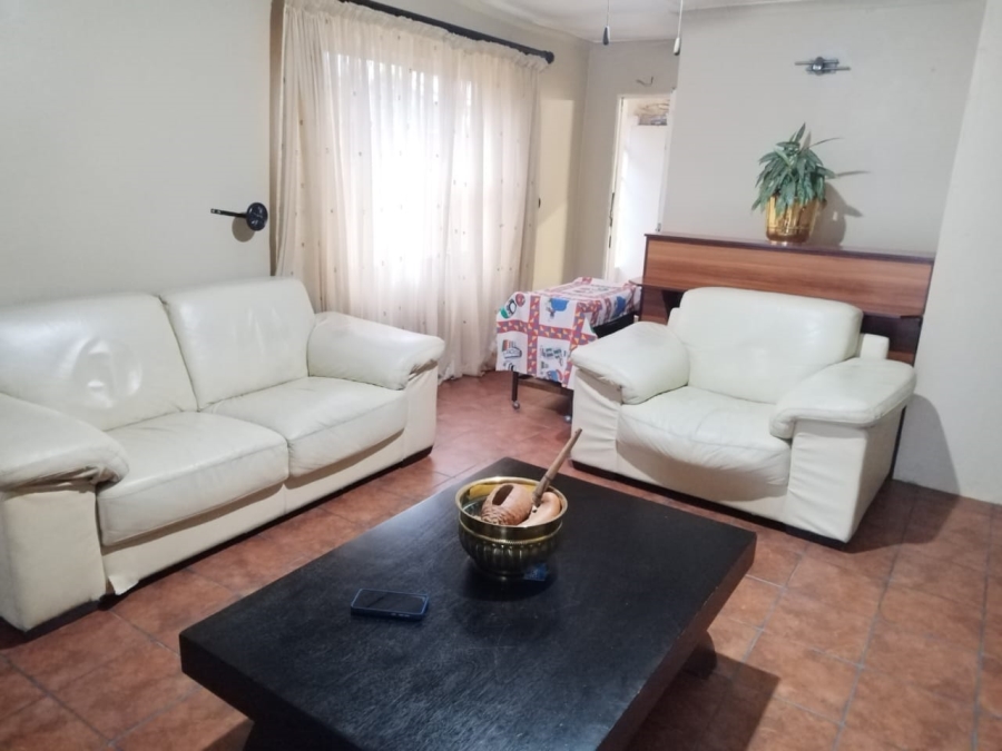 11 Bedroom Property for Sale in Birch Acres Gauteng