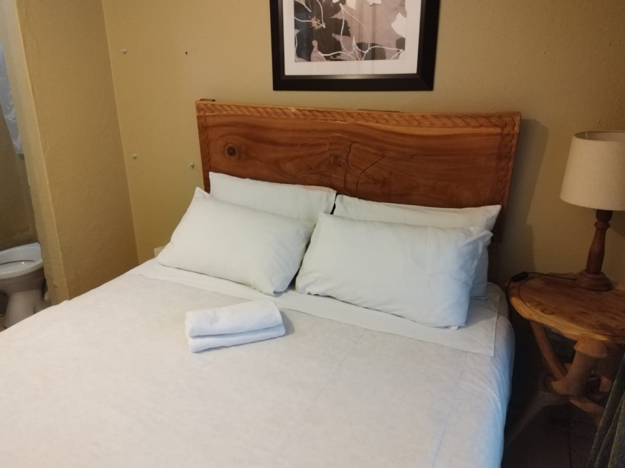 11 Bedroom Property for Sale in Birch Acres Gauteng