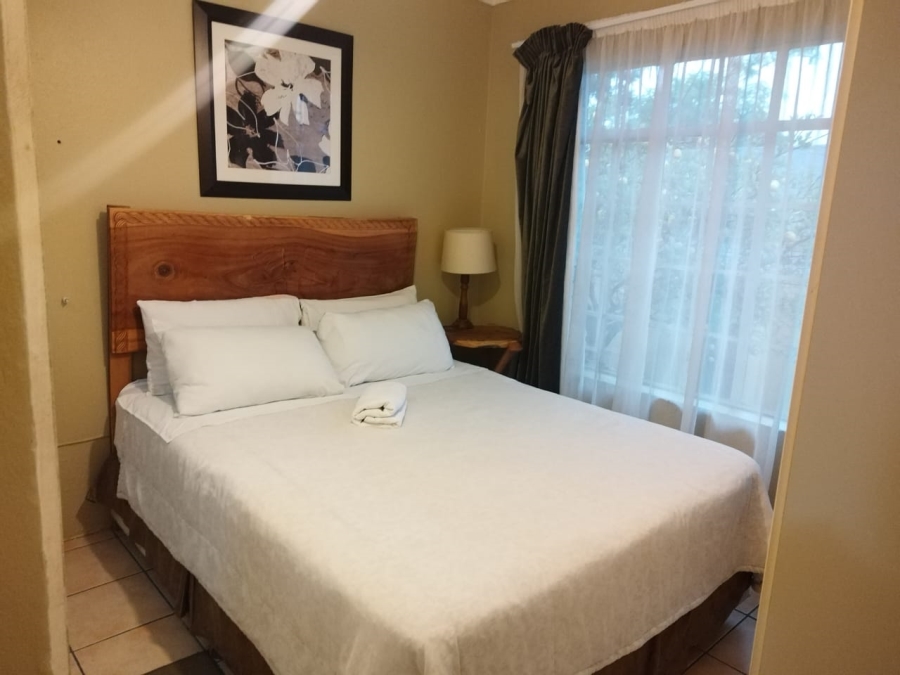 11 Bedroom Property for Sale in Birch Acres Gauteng