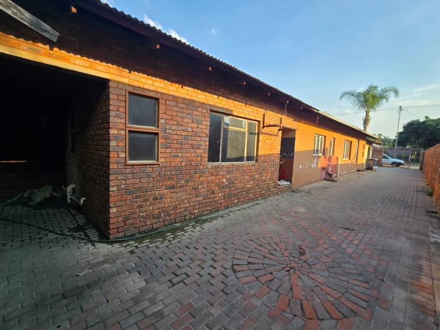 3 Bedroom Property for Sale in Booysens Gauteng