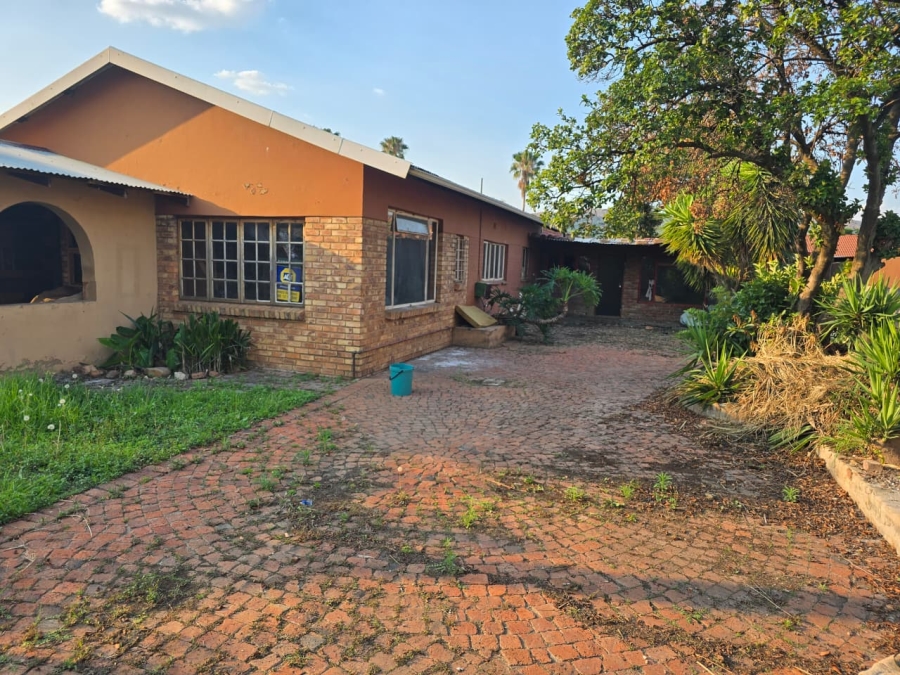 3 Bedroom Property for Sale in Booysens Gauteng