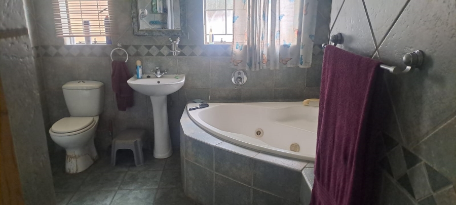 3 Bedroom Property for Sale in Daspoort Gauteng