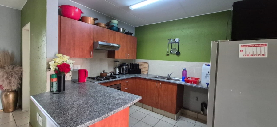 2 Bedroom Property for Sale in Comet Gauteng