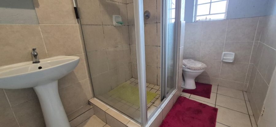 2 Bedroom Property for Sale in Comet Gauteng