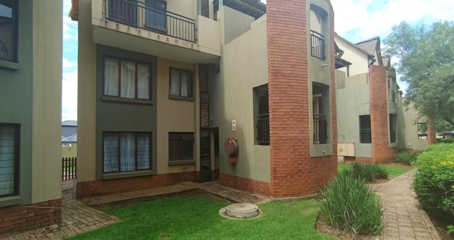 2 Bedroom Property for Sale in Montana Tuine Gauteng
