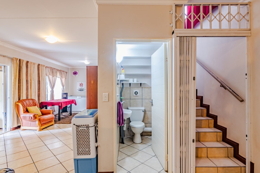 3 Bedroom Property for Sale in Willow Park Manor Gauteng