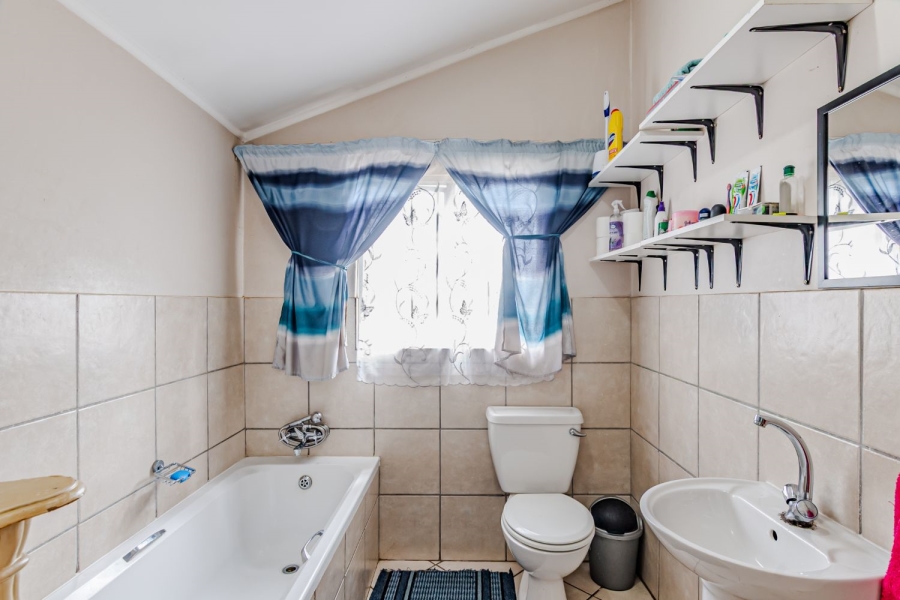 3 Bedroom Property for Sale in Willow Park Manor Gauteng