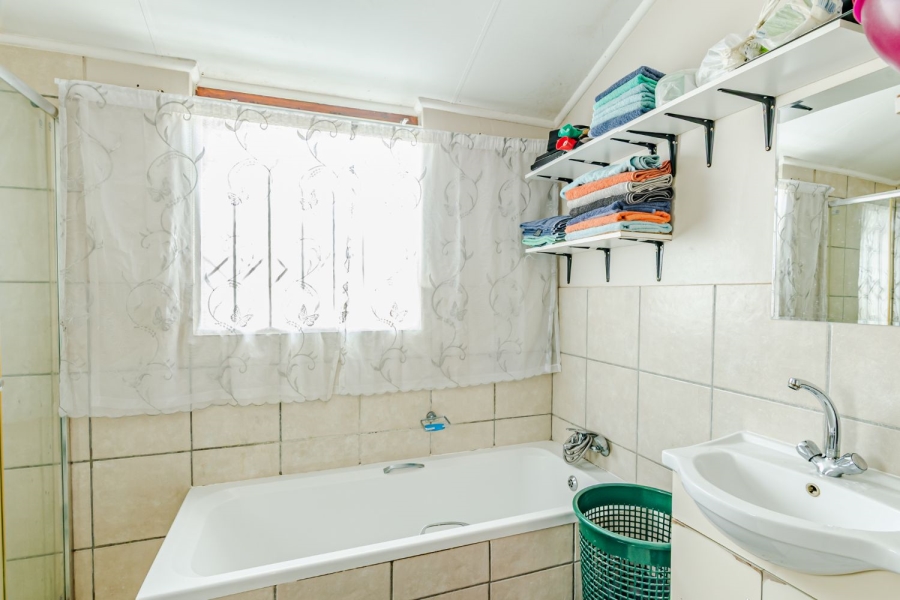 3 Bedroom Property for Sale in Willow Park Manor Gauteng