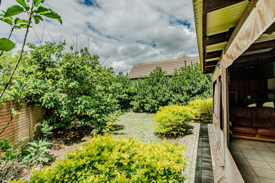 3 Bedroom Property for Sale in Willow Park Manor Gauteng