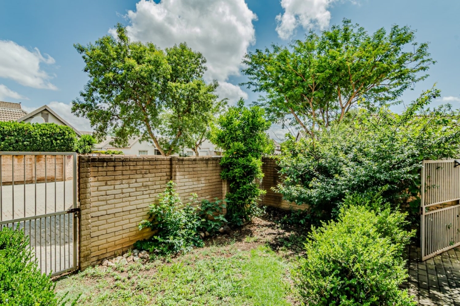 3 Bedroom Property for Sale in Willow Park Manor Gauteng