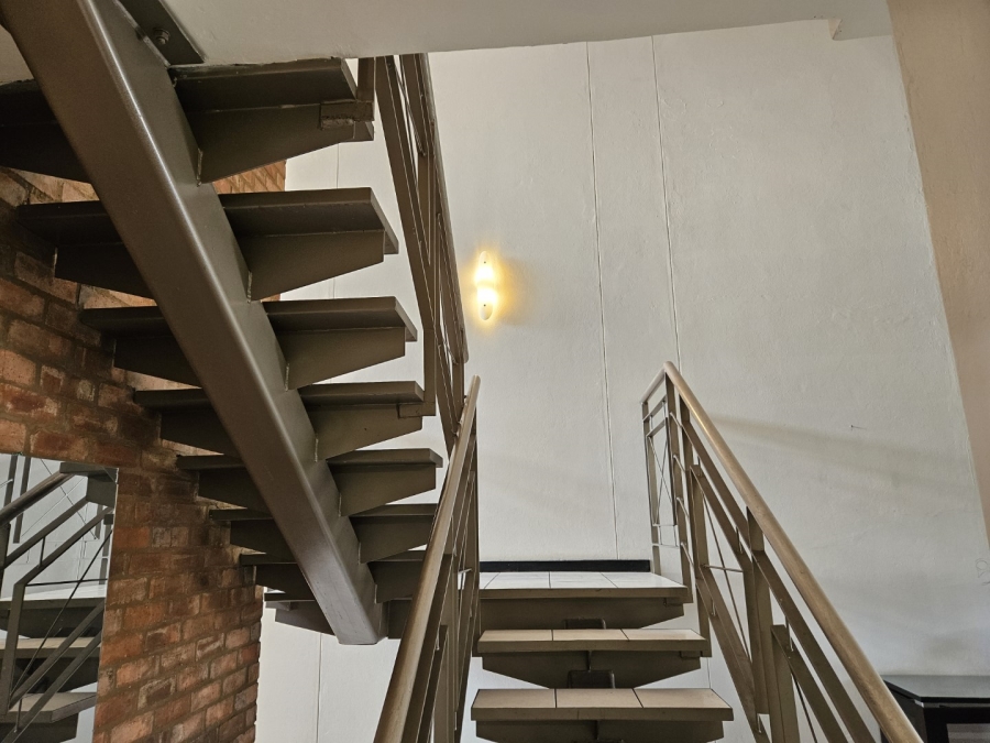 To Let 2 Bedroom Property for Rent in Morningside Gauteng