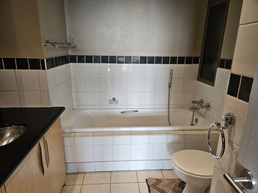 To Let 2 Bedroom Property for Rent in Morningside Gauteng