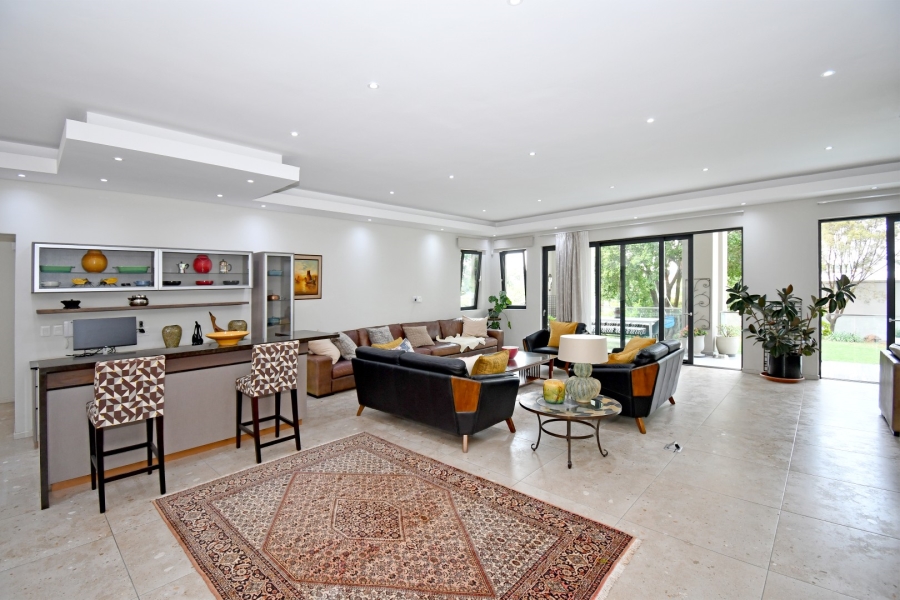 7 Bedroom Property for Sale in River Club Gauteng