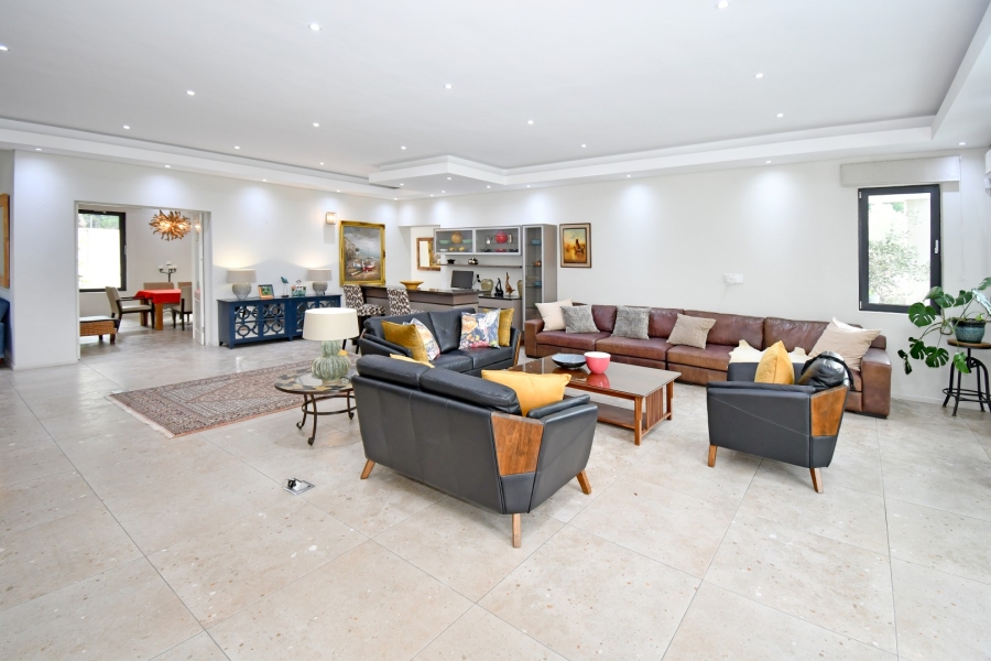 7 Bedroom Property for Sale in River Club Gauteng