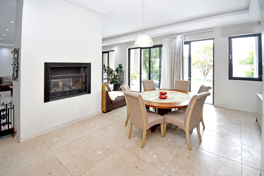 7 Bedroom Property for Sale in River Club Gauteng