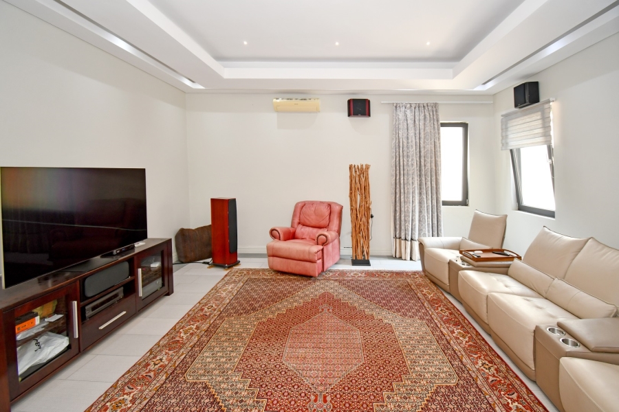 7 Bedroom Property for Sale in River Club Gauteng