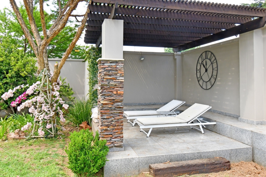 7 Bedroom Property for Sale in River Club Gauteng
