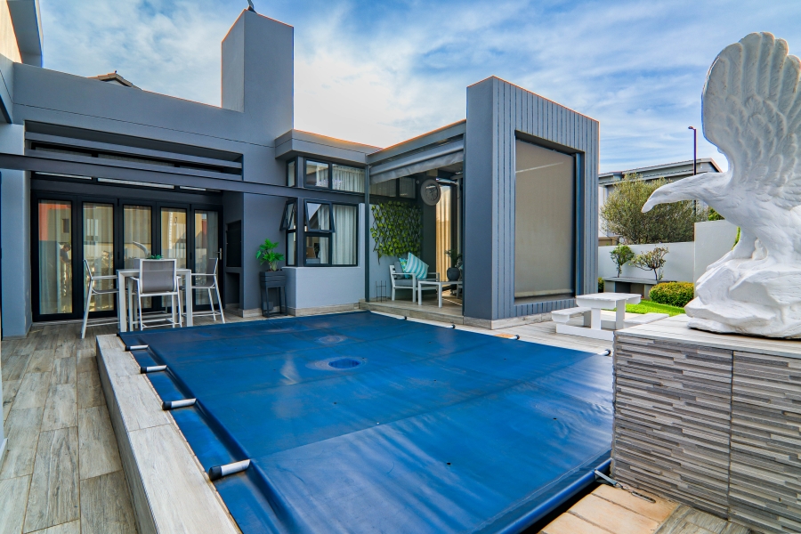 4 Bedroom Property for Sale in Midstream Meadows Gauteng