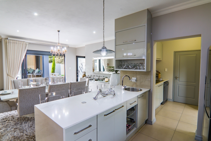 4 Bedroom Property for Sale in Midstream Meadows Gauteng