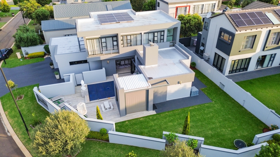 4 Bedroom Property for Sale in Midstream Meadows Gauteng